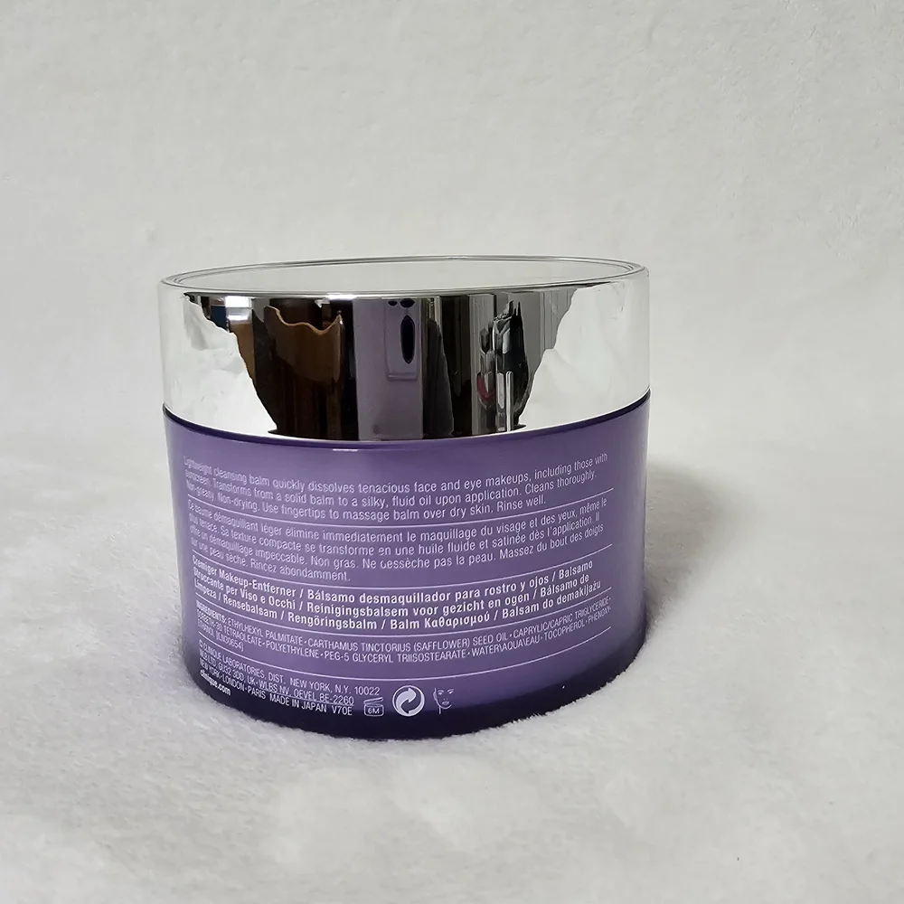 New Clinique Take The Day Off Cleansing Balm - Picture 3 of 3